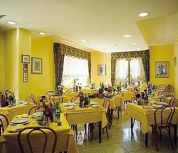 מלון Eco-hotel Edy קיאנצ'נו טרמה