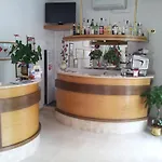 ホテル Eco-hotel Edy 3*