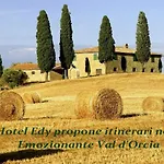 ホテル Eco-hotel Edy